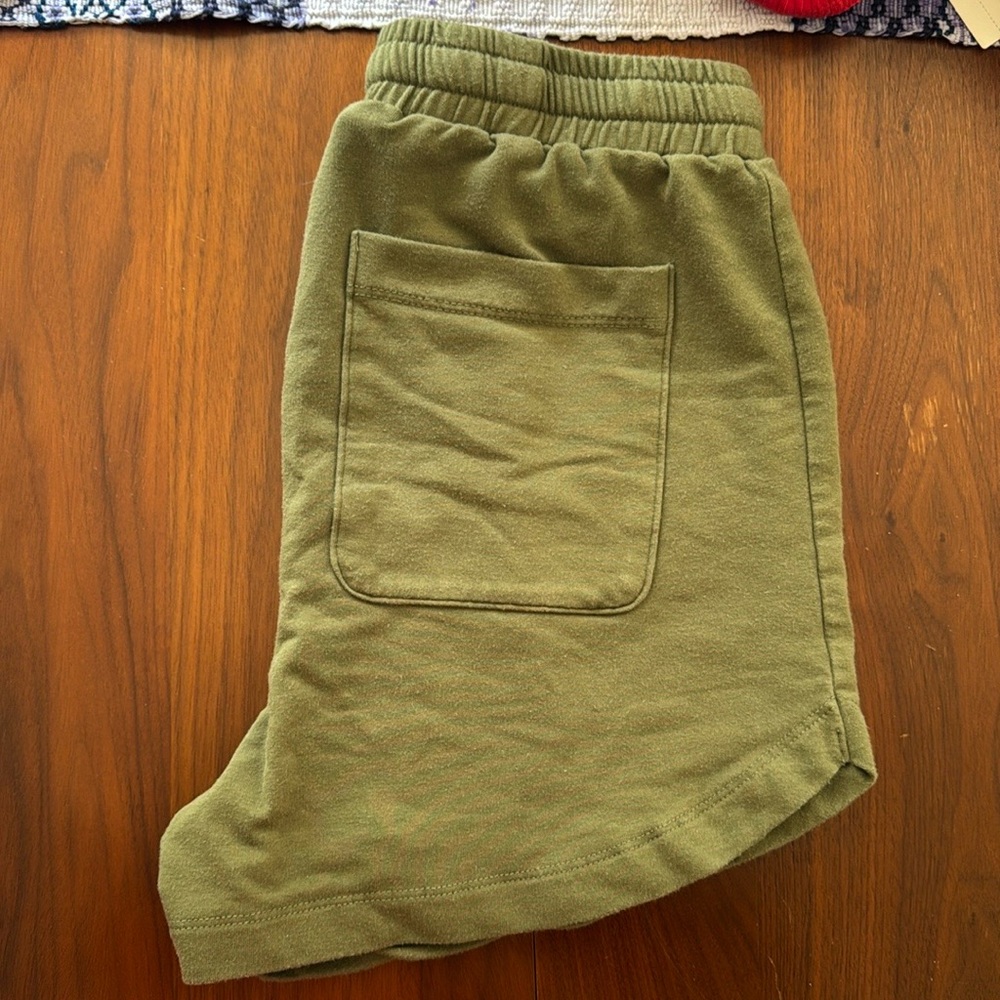 Brooklinen Bleeker Shorts - Sage Green/XS